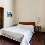 Grimaldi 8 Apartment By Wonderful Italy